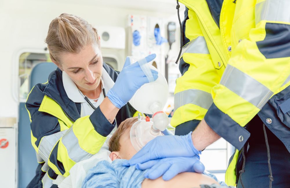 Transport médicalisé et pédiatrie : adapter les soins aux jeunes patients avec sensibilité